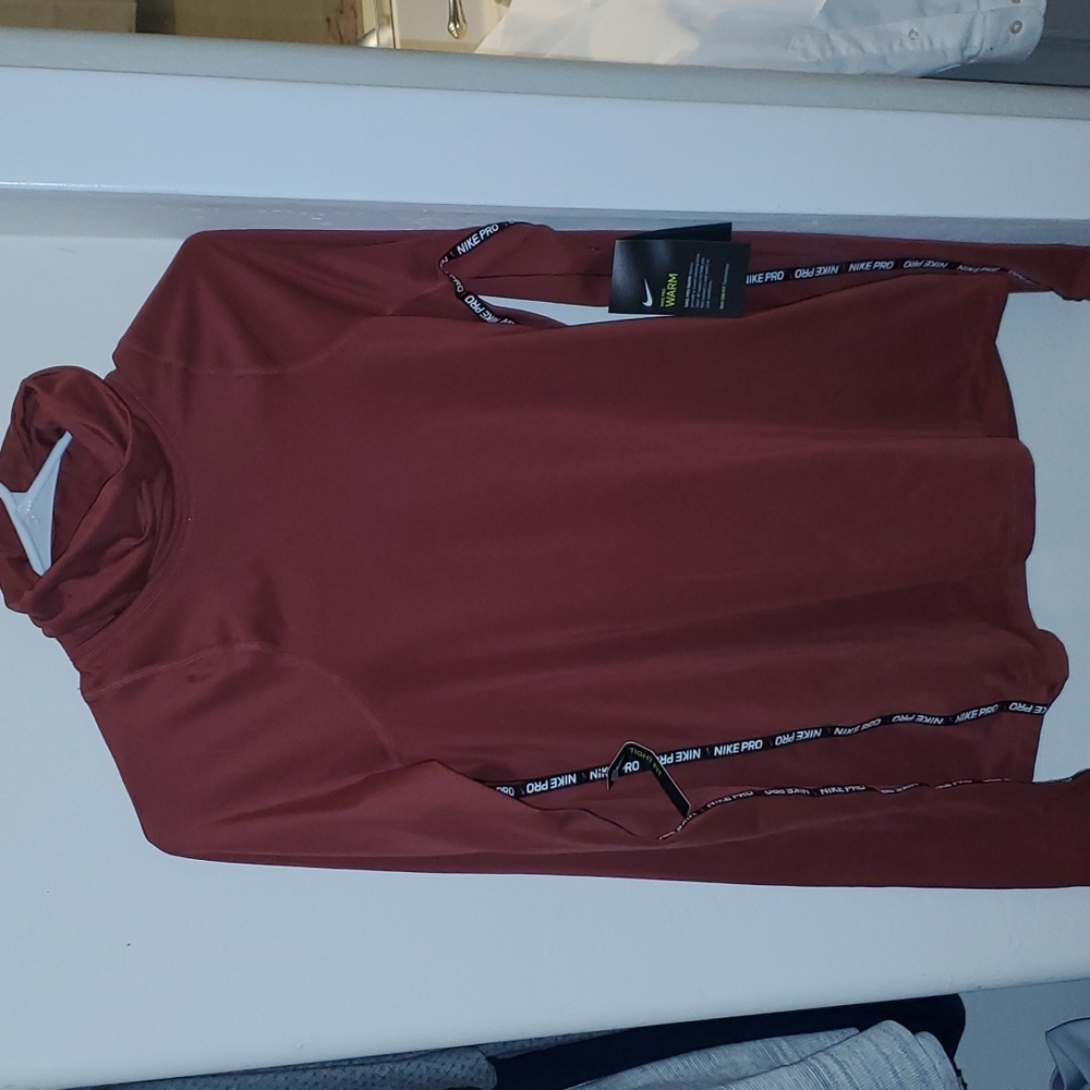 Nike dri fit long sleeve